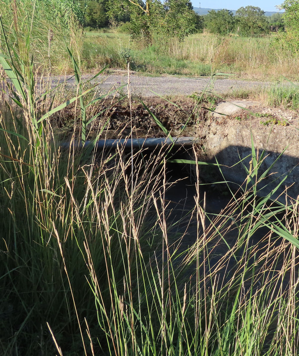 pont sans parapet, chemin des Iscles